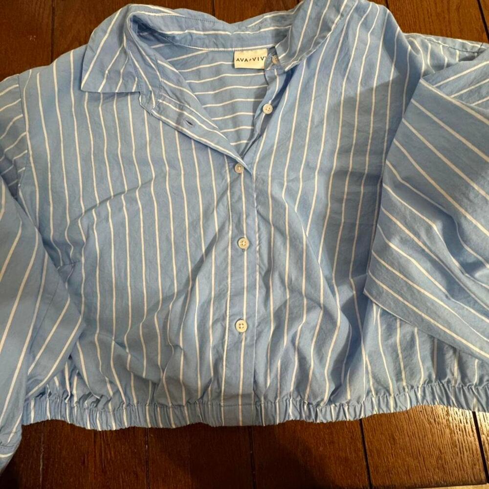 Blue and white striped button cropped ava and viv long sleeve